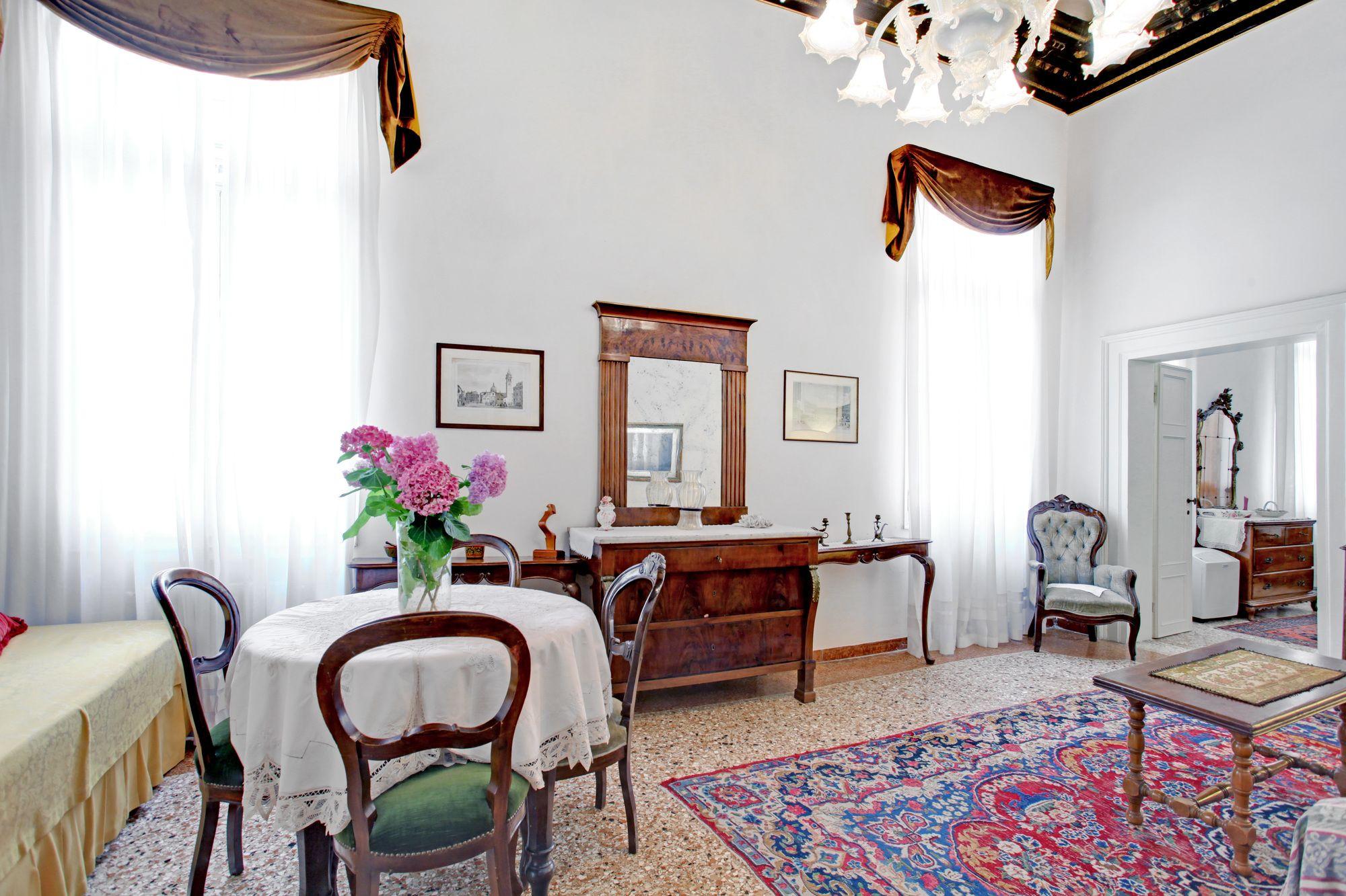 Testa - Wr Apartments Венеция Экстерьер фото