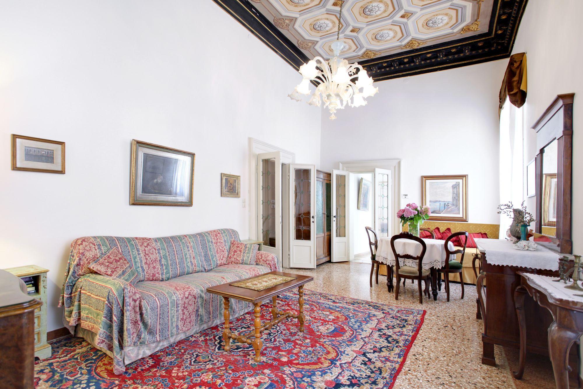 Testa - Wr Apartments Венеция Экстерьер фото